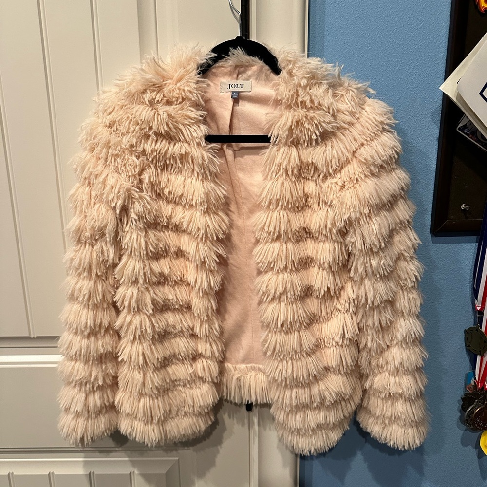 Light pink cream faux fur jacket size M